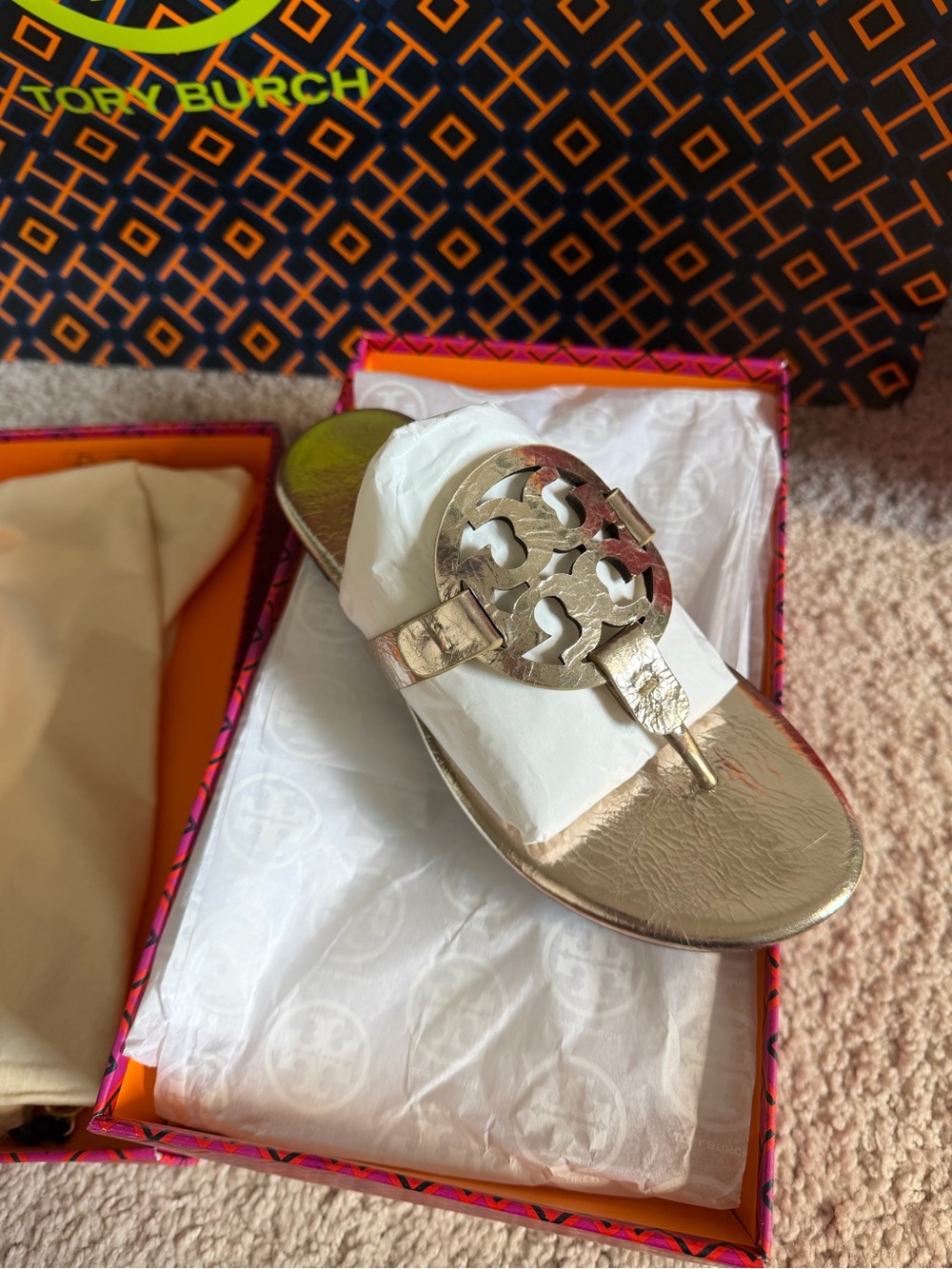 Tory Burch Miller Soft Metallic Wrinkled Leather Sandals Spark Gold Size 5.5